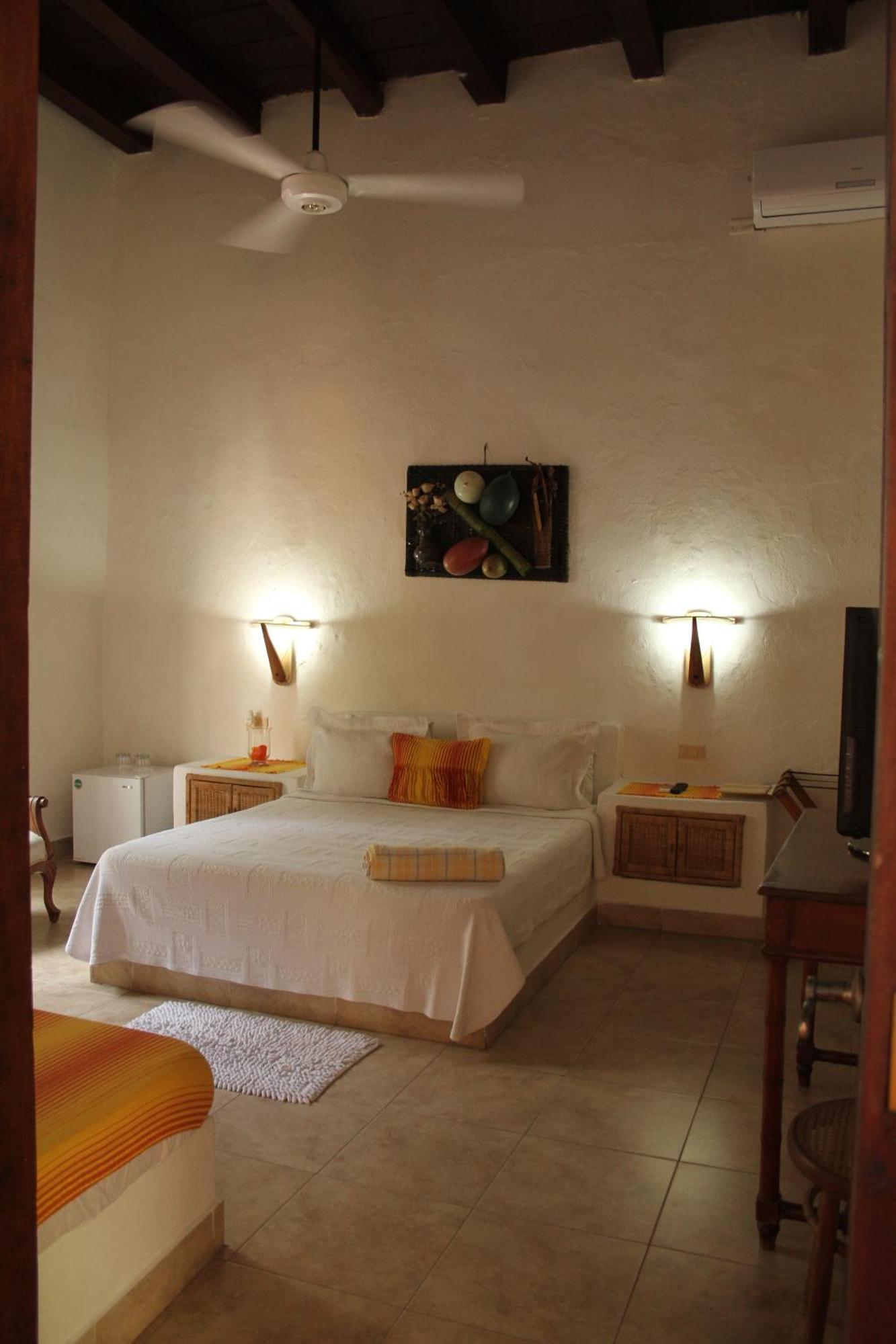 Hotel Casa Del Tejadillo à Cartagène Extérieur photo