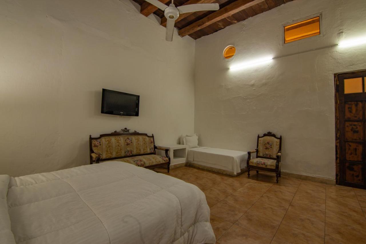Hotel Casa Del Tejadillo à Cartagène Extérieur photo